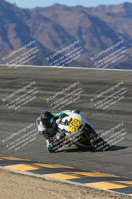 media/Mar-21-2025-CVMA Friday Practice (Fri) [[30cd4fe323]]/3-Racer 2/Session 2 (Bowl)/